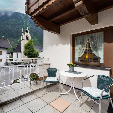 Haus Eberharter Apartment Mayrhofen Exterior photo